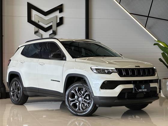 JEEP COMPASS 1.3 T270 TURBO FLEX LONGITUDE AT6 JEEP COMPASS 1.3 T270 TURBO FLEX LONGITUDE AT6